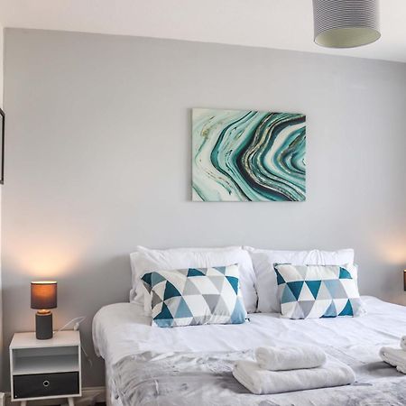 Sea Crest Retreat - Modern - 2 Bedroom - Sa - By The Sea Woodhorn Экстерьер фото